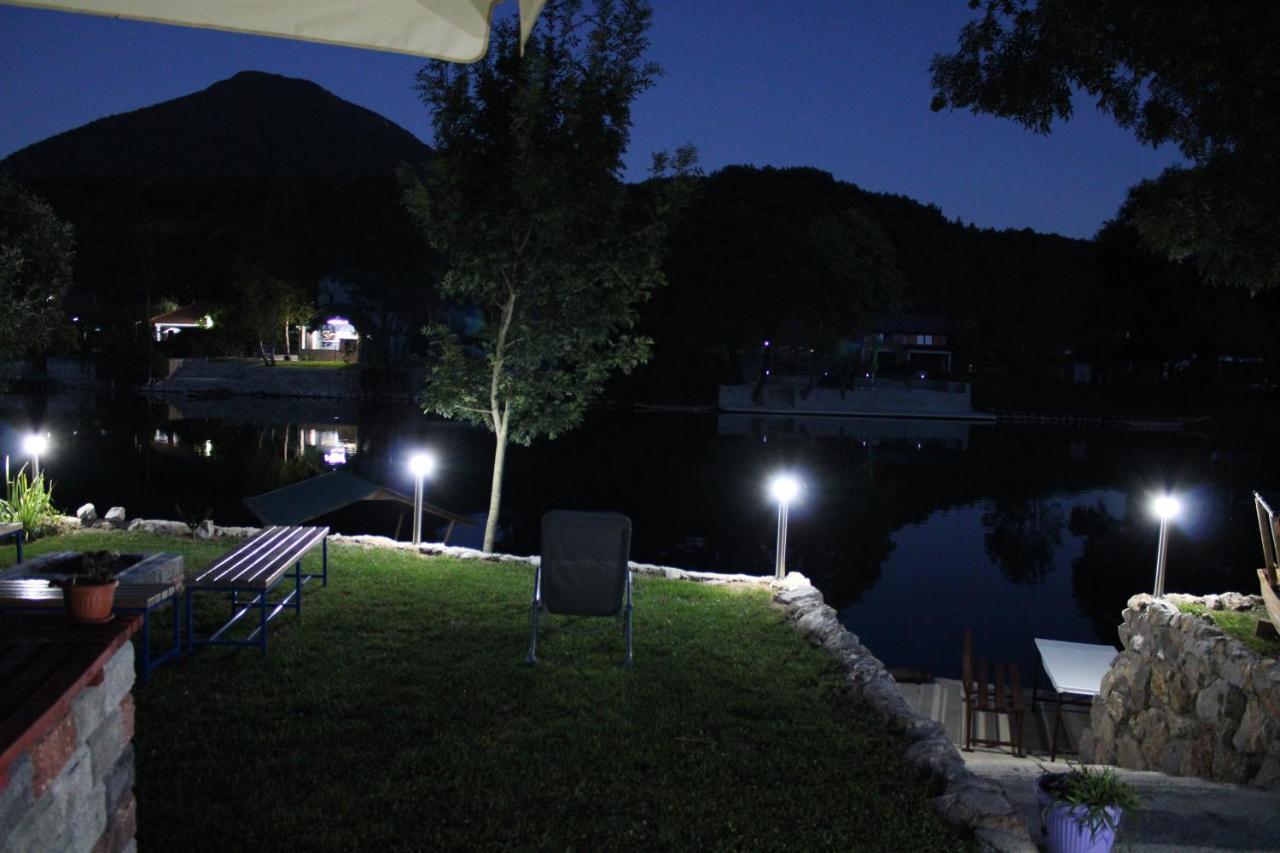 Am Una Lux House Bihać Exterior foto